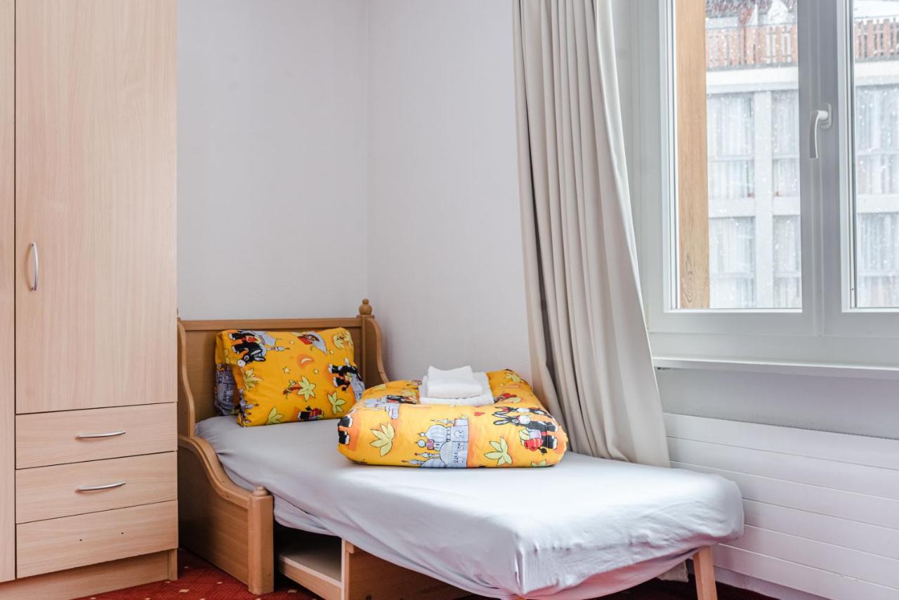 Family Hotel Desiree Grachen Ngoại thất bức ảnh